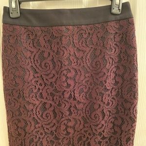Ann Taylor Loft Plum Purple Black Lace Mini Pencil Straight Skirt 2P Petite NEW